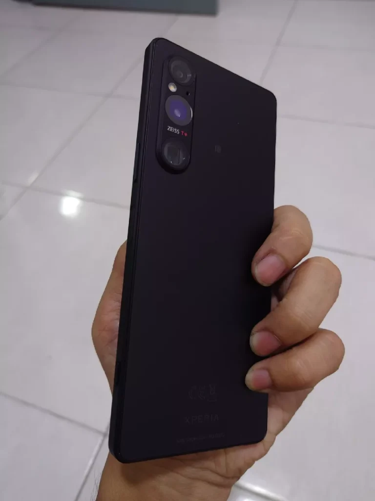 smartphone android terbaik Sony Xperia 1 V