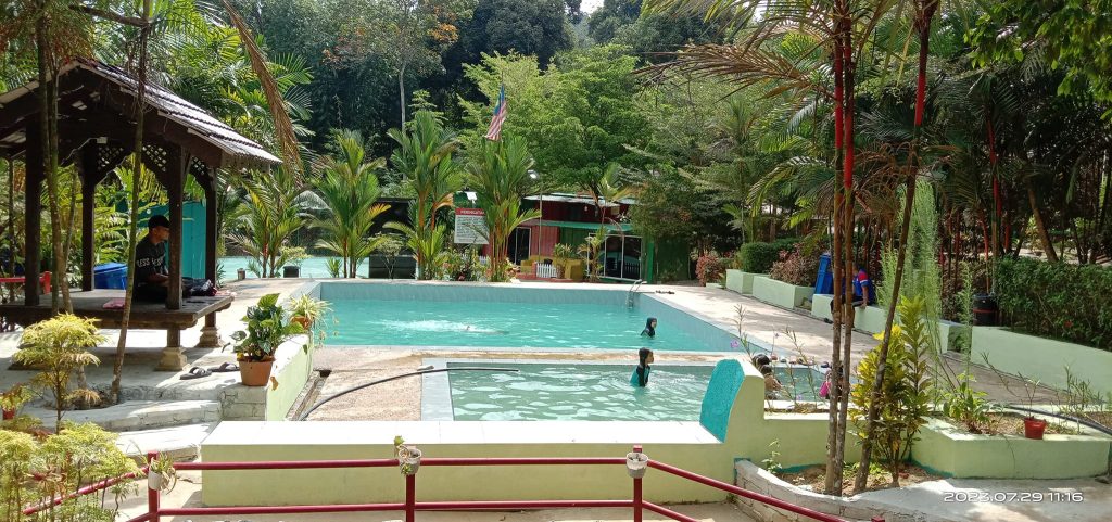 Chalet Sungai Ulu Yam sungai Sendat